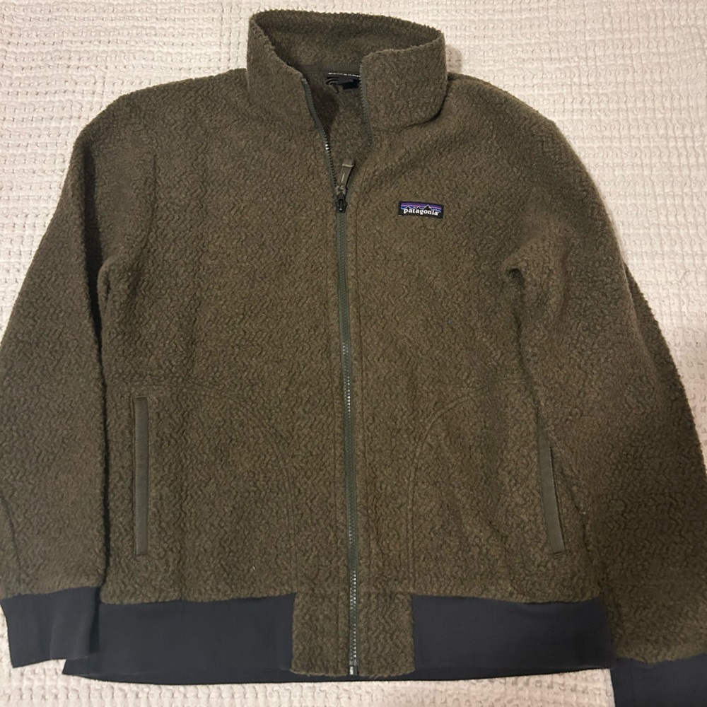 Patagonia Forest Green Fleece Jacket